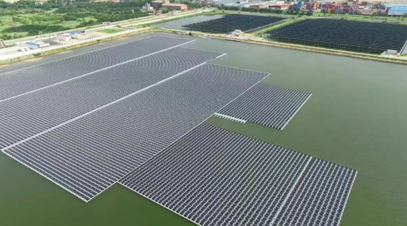 我国首座海水漂浮式光伏项目建成投用！
