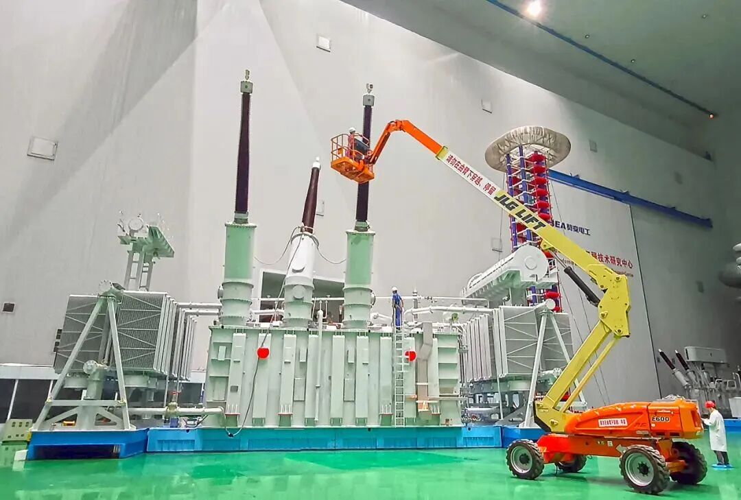 硬核出海！特变电工核心装备落地阿联酋7×24h光储项目