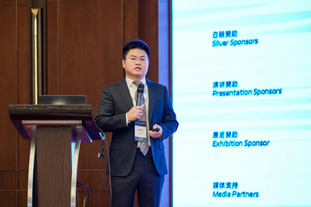通威受邀出席2026钙钛矿与太空光伏技术、设备和材料论坛，分享全尺寸钙钛矿-晶硅叠层电池规模化制备与产业化进展