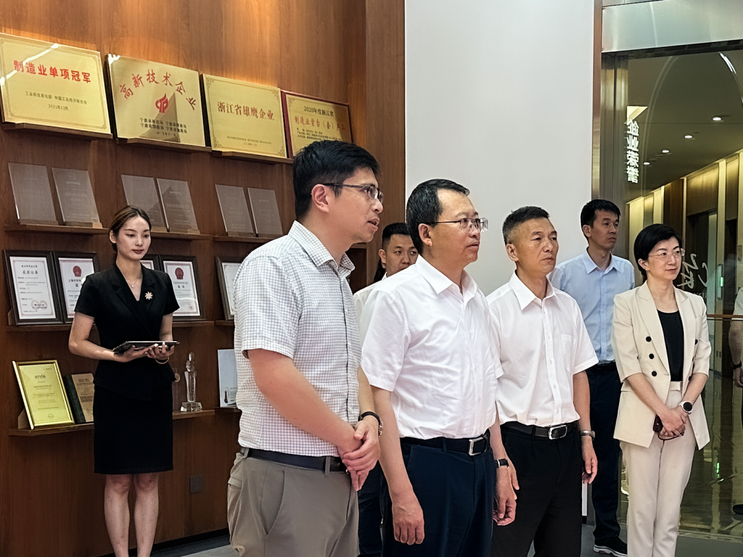 浙江省委常委、组织部部长杨荫凯调研锦浪科技