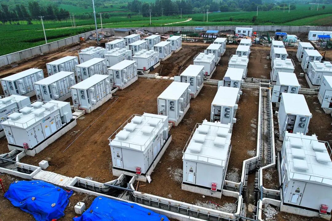 在现场 | 火力全开！龙城储能电站项目建设加速推进