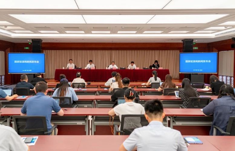 发电量同比增长27.4%！国家能源局公布1-6月全国风电光伏发展情况！