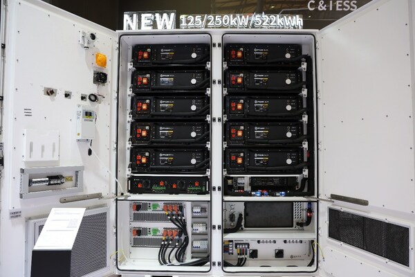 派能科技发布522kWh工商储新品，破解储能行业三大痛点