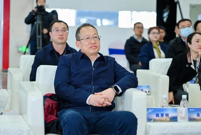 沃太能源西南生产基地"曜方5000"液冷储能系统成功下线