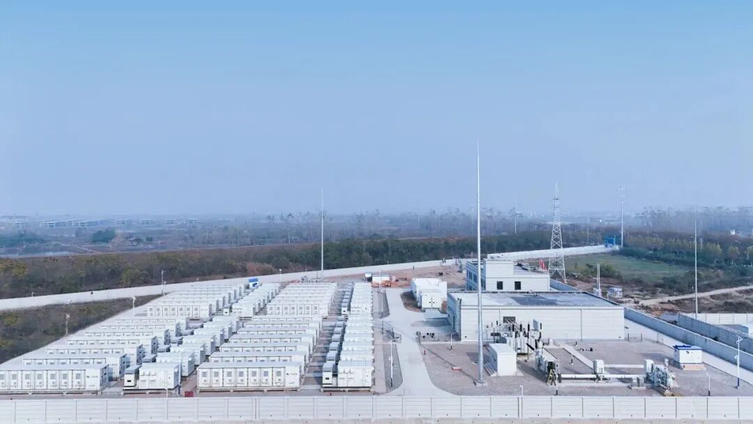50MW/100MWh!我国在建最大装机容量钠离子电池储能电站一期通过竣工验收