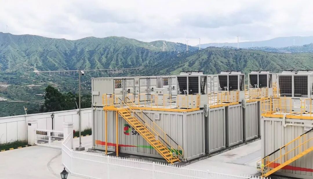 国家电投攀枝花100MW/500MWh全钒液流储能电站顺利通过试运行,即将投入商业化运营