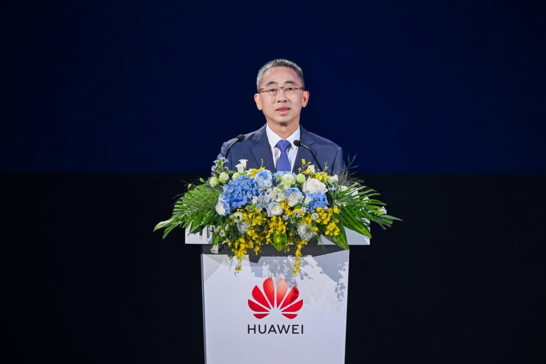华为侯金龙:技术引领变革,共筑数字能源产业繁荣新生态