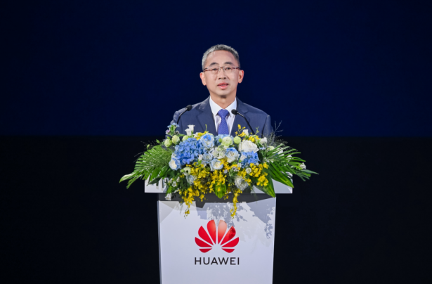 从“补充”到“主导”：新能源迈入主体时代，构网技术破解并网挑战