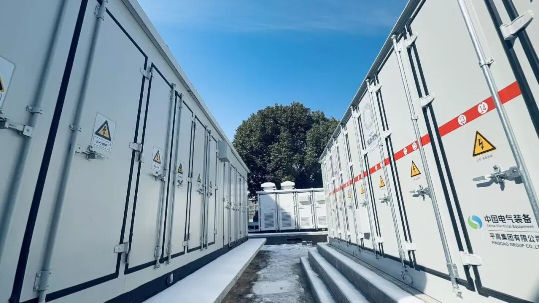 耀威源创与尊贵电器携手打造的6.269MWh高压集装箱式储能项目顺利投运