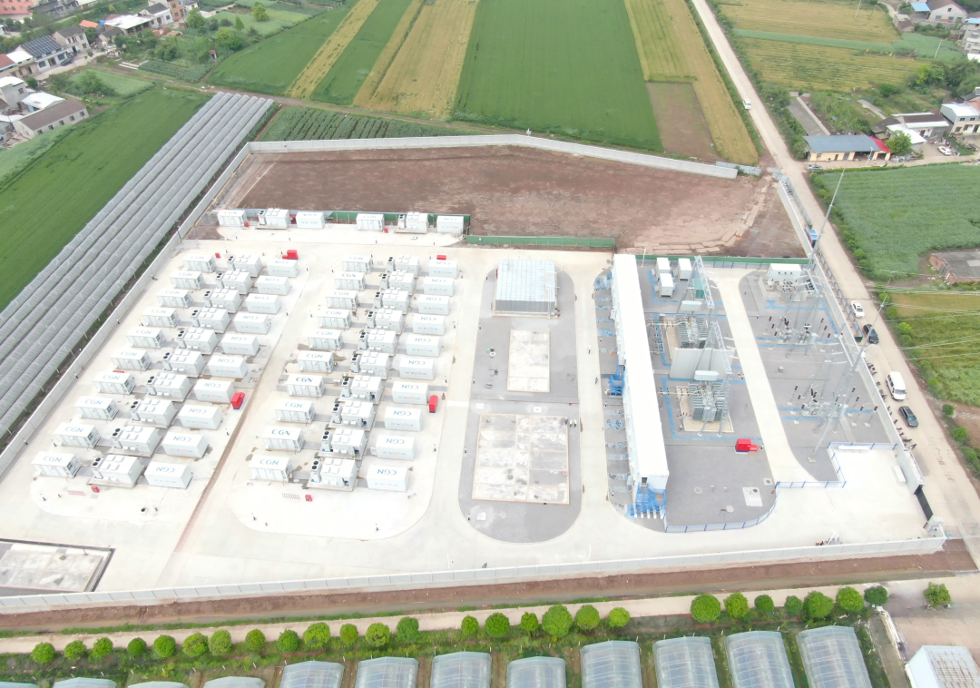 108MW/216MWh。湖北一储能项目全容量并网