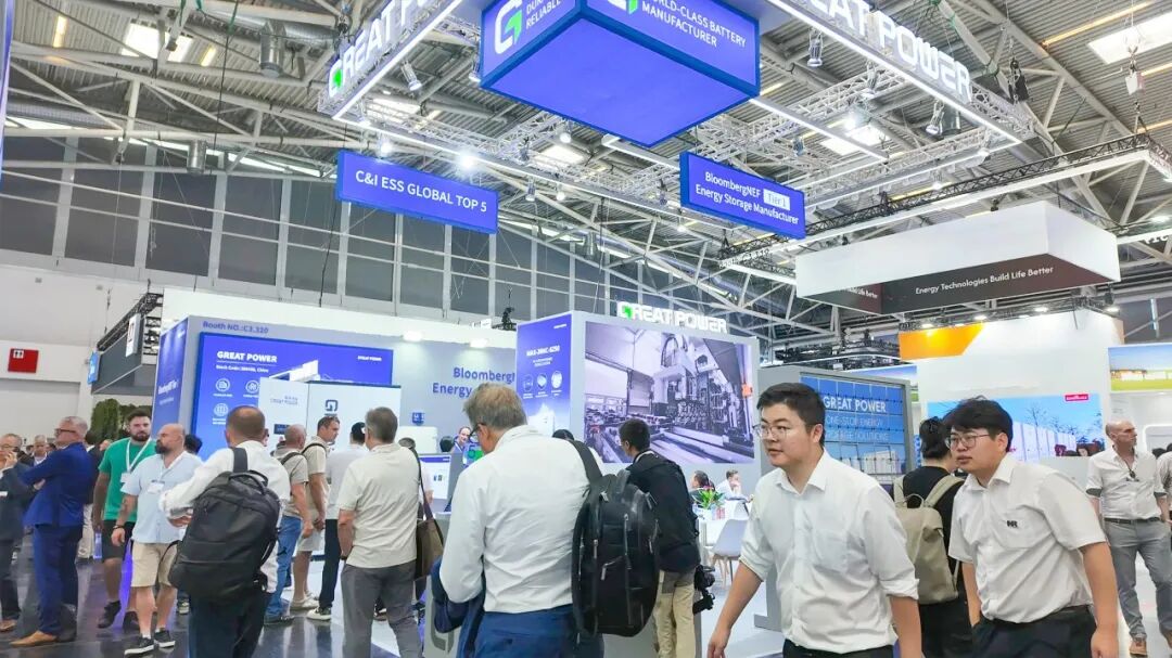 鹏辉能源亮相德国Intersolar 2026，助力欧洲构建灵活高效能源体系