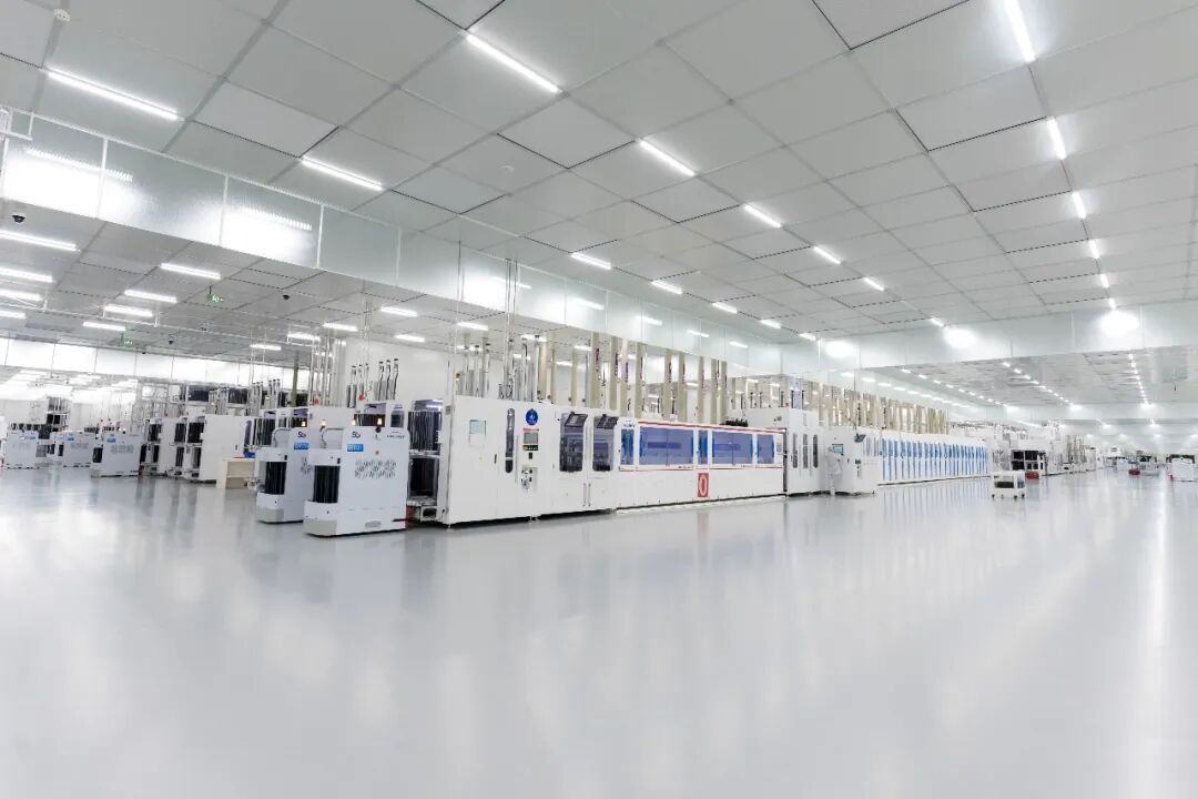践行政绩观 激活新动能——清洁能源科技公司TOPCon电池产线全面复产