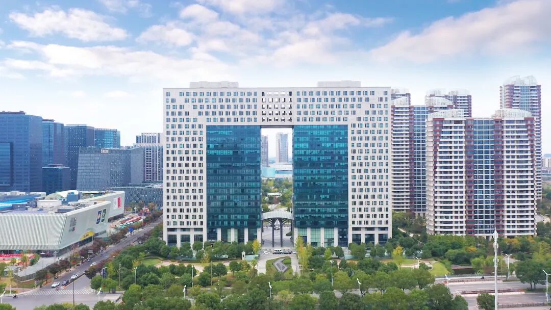 被美国逼进战场的合盛硅业：逆行新疆十七年，它经历了什么？