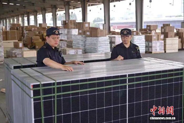 仿冒知名品牌！超500万元侵权光伏产品被海关查获