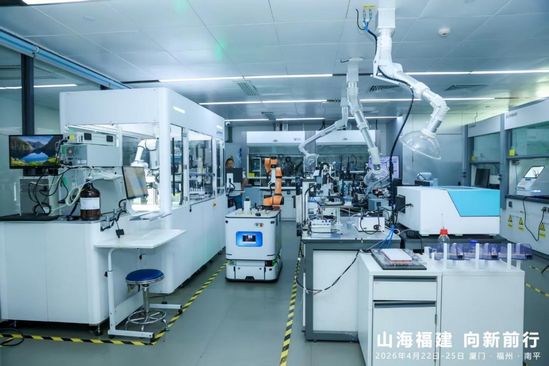 从“扫街”到“造脑”：数字技术如何重塑福建的山海画卷？
