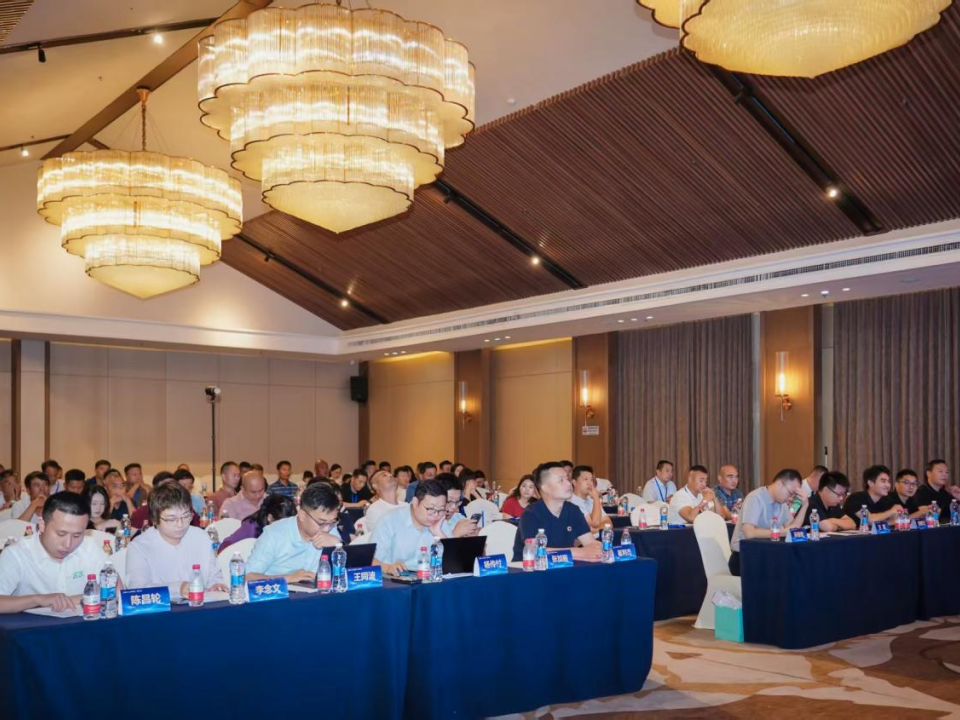 聚势徐州 共赢未来 | 晶澳科技携手产业伙伴共探光储高质量发展新路径