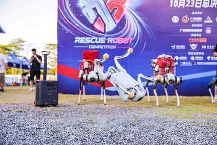 不止于户外:华宝新能电小二把户外电源的“终极应用”搬进救援赛场